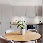 דירה Cozy Scandinavian With Direct Entry *